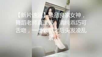 骚逼老婆，没有玩具玩，拿个果汁瓶子也能自慰，真服了！