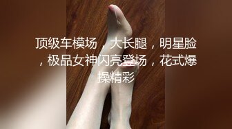 激情小姐妹露脸双倍快乐一起直播诱惑狼友，全程露脸无毛白虎逼，双头道具一插到底互相摩擦逼逼冒白浆尿尿