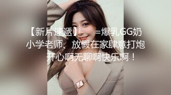 小姐姐随手就被黑人大屌带到角落进行深喉口交性爱