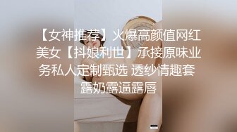 路边公厕全景偷拍马尾辫m美妞多肉肥穴微黑!