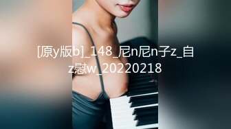   黑衣吊带包臀裙大学生小美女 这身姿风情真迷人啊 趴在床上前凸后翘大长腿情欲沸腾鸡儿硬邦邦